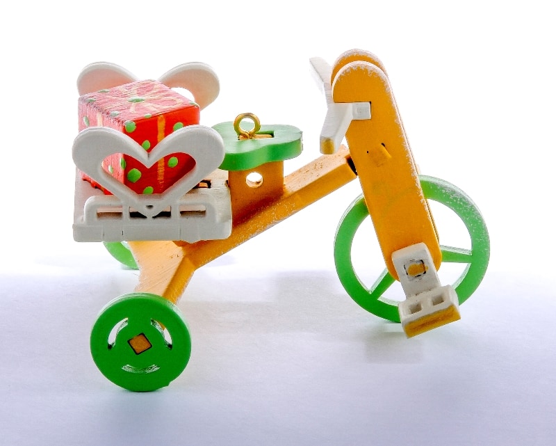 Елочная игрушка - Детский велосипед с багажником 370-1 Heart